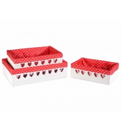 Set tre cestini in legno con intagli a cuore e fodera in stoffa