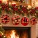 Set 12 Palline di Natale Apribili in Vetro Rosso e Oro, in ambiente natalizio