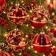 Set 12 Palline di Natale Apribili in Vetro Rosso e Oro, in ambiente natalizio