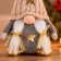 Set 6 Gnomi di Natale in Stoffa 19 cm Babbo e Mamma, in ambiente natalizio